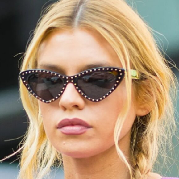 MOSCHINO SUNGLASSES -CAT EYE -NWOT! πππ - Picture 1 of 14